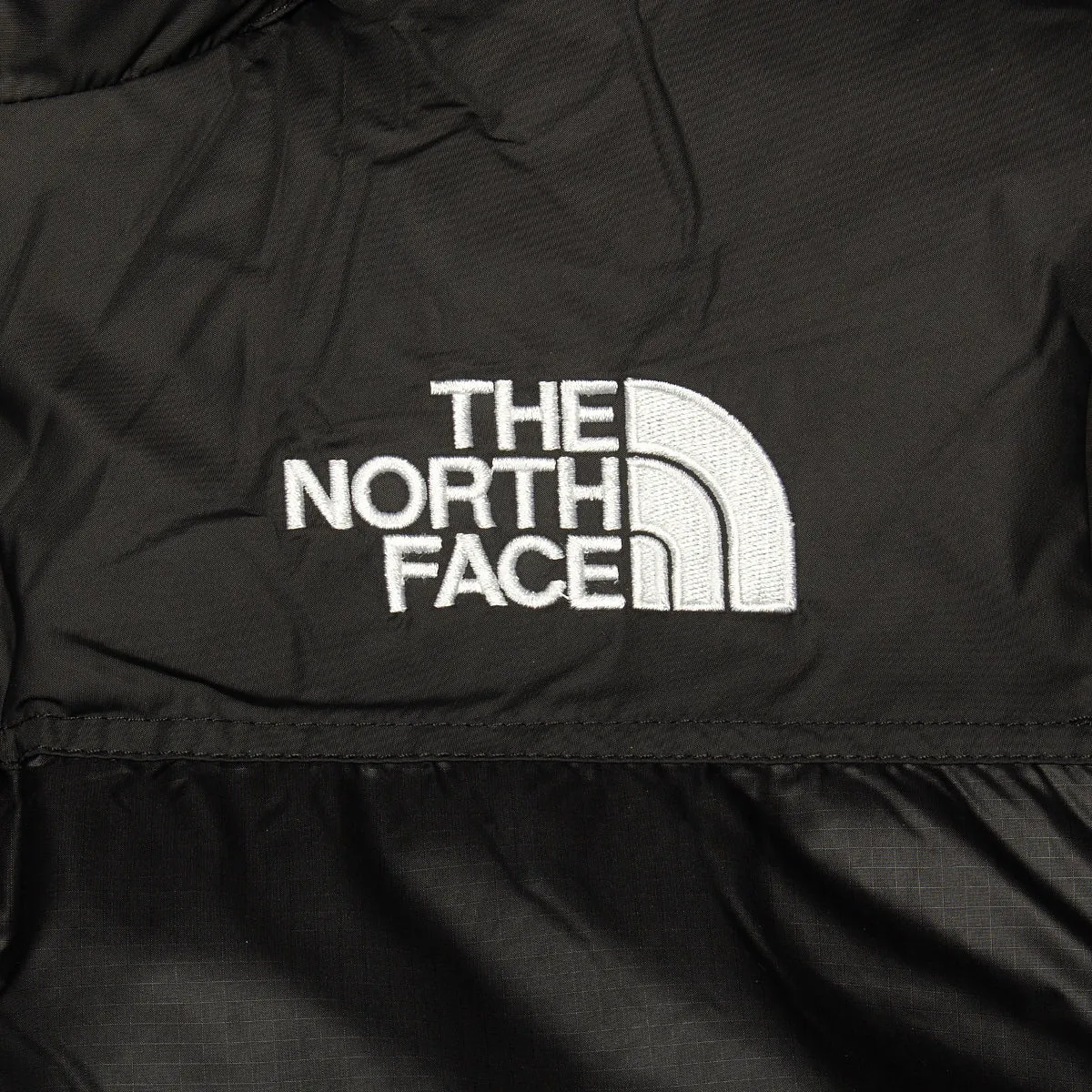 1996 Retro Nuptse Vest