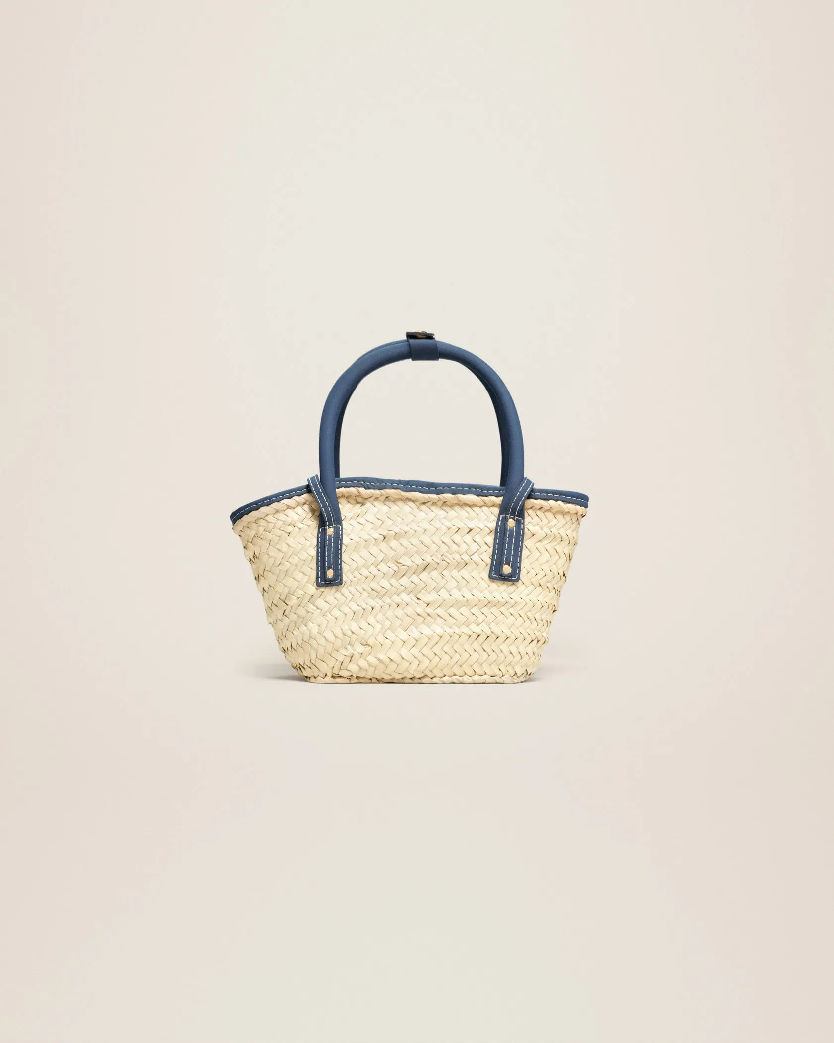 JACQUEMUS Navy & Beige Le Raphia 'Le Petit Panier Soli' Tote