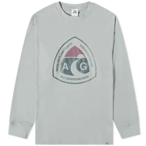 Nike ACG Long Sleeve Outdoor Sign T-ShirtMica Green