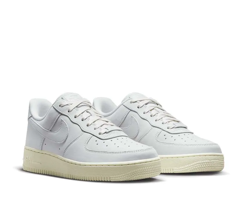 Nike Air Force 1 '07 PRM