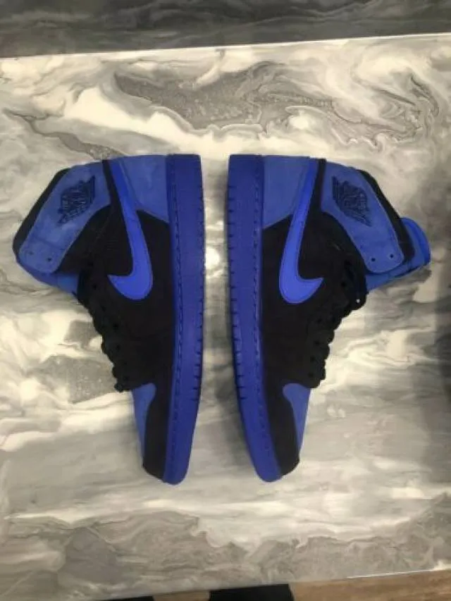 Nike Air Jordan 1 High Custom Painted Blue Void Women’...