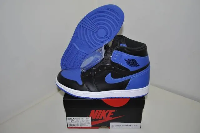 Nike air jordan 1 Retro Blue Royal  Size 7.5 US 6.5 UK 40.5