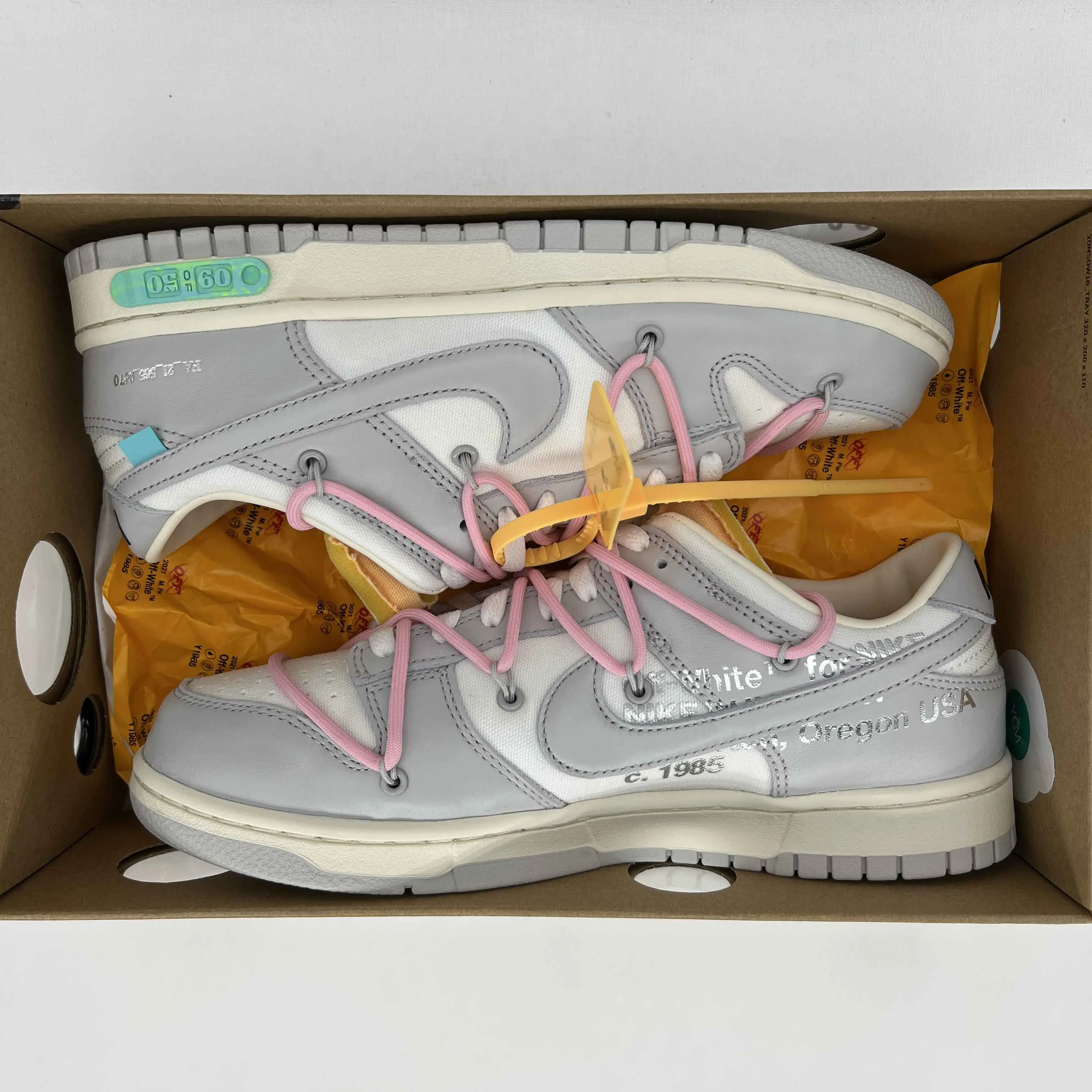 Nike Dunk Low / OW Lot 9 2021 New Size 11.5