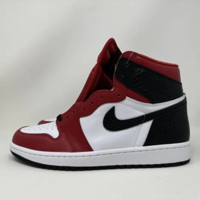 Nike WMNS Air Jordan Retro I 1 High OG Satin Red 2020 Wo...