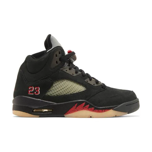 Nike Women's Air Jordan 5 GORE-TEX (Off-Noir/ Fire Red/ ...