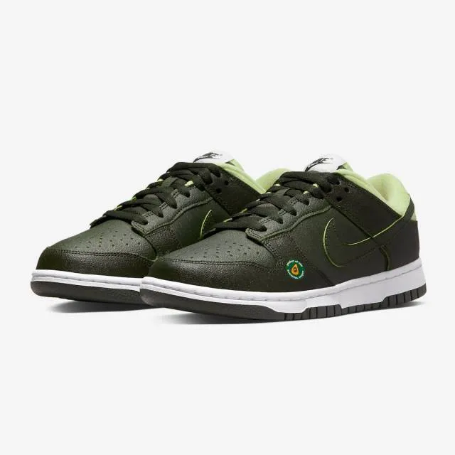 Nike Women's Dunk Low LX (Avocado/ Sequoia Green/ Sequoi...