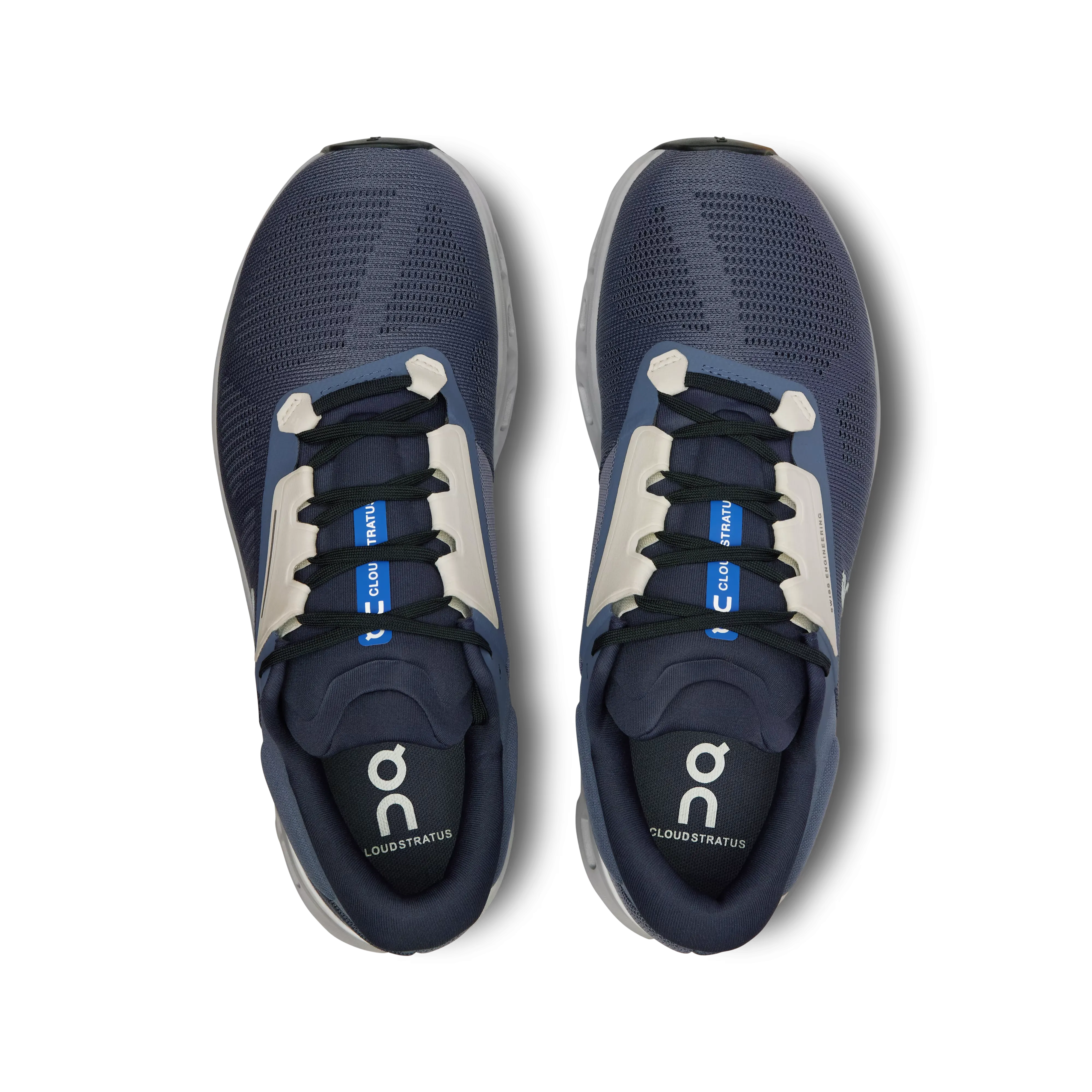 ON Cloudstratus 3 Running Shoes