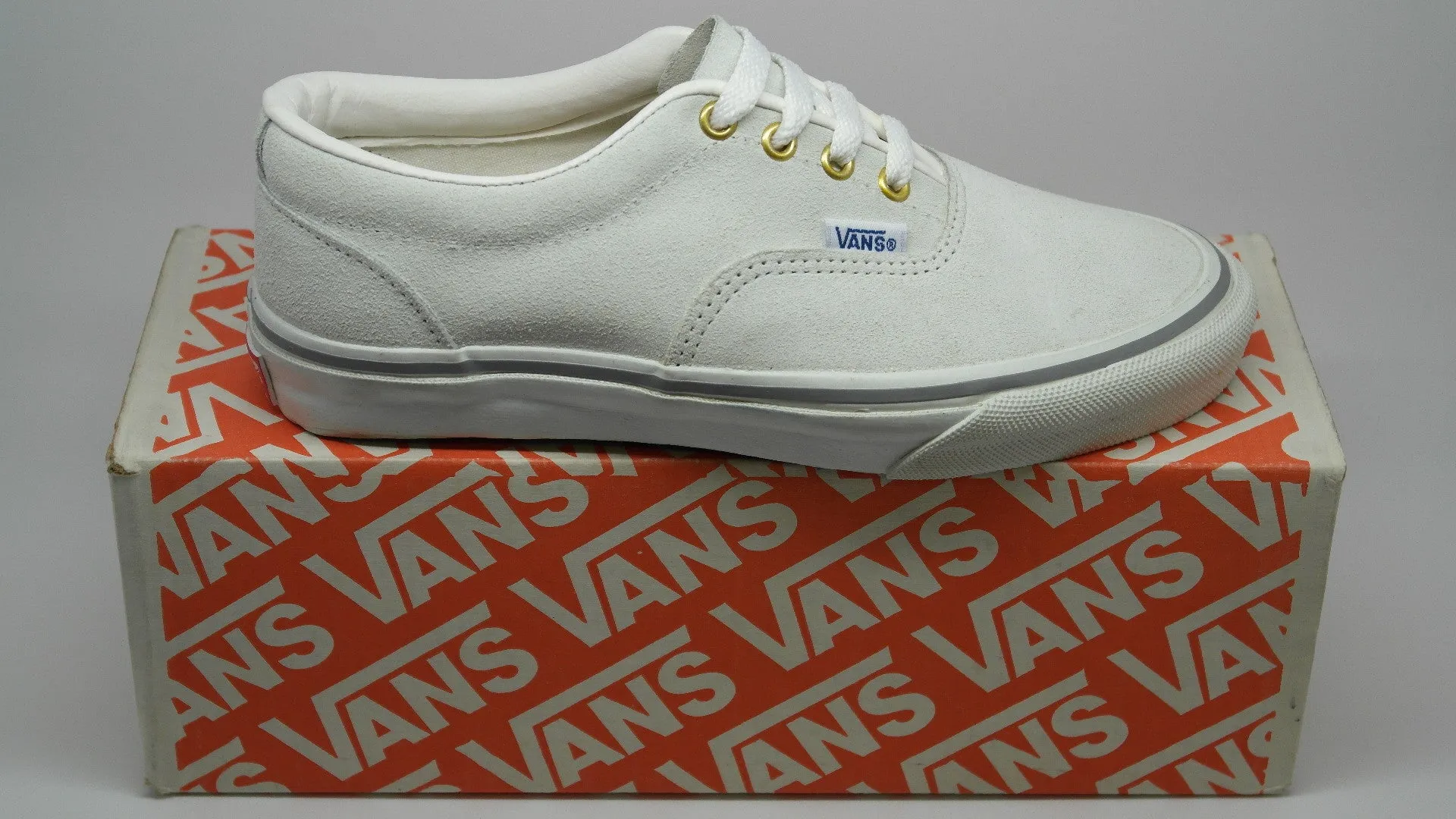 vans style #595  US5.5, US6