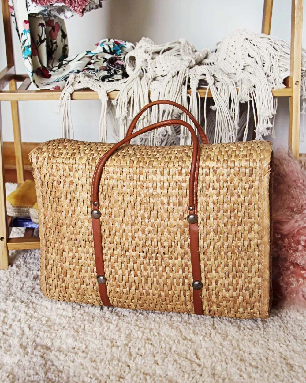 Vintage 70's Woven Tote in Sand